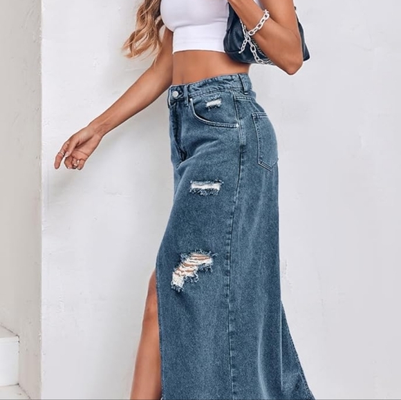 NWOT Long Denim Distressed Skirt with High Slit - Picture 4 of 8